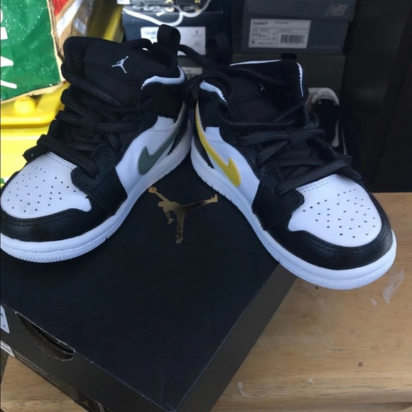 Jordan’s - Picture 4 of 5